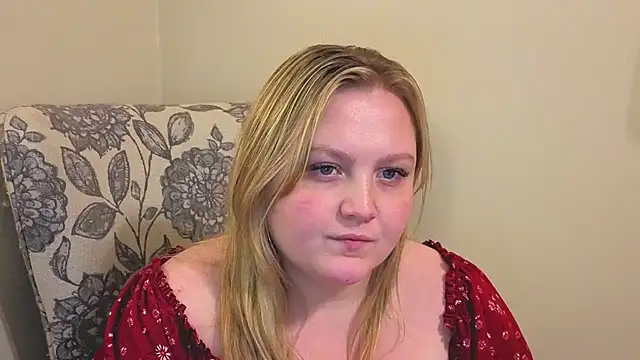 PhatAssBlond online show from 15, 4, 2026