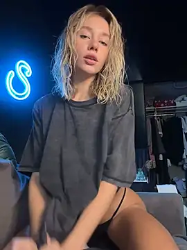 SSSATIVA model online show from 21, 2, 2025