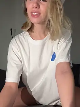 SSSATIVA model online show from 19, 3, 2025
