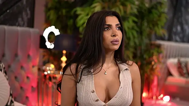 NicoleCellini online show from 19, 12, 2025