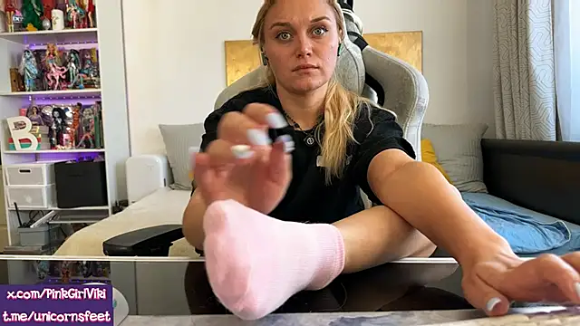 unicornsfeet online show from 13, 9, 2025