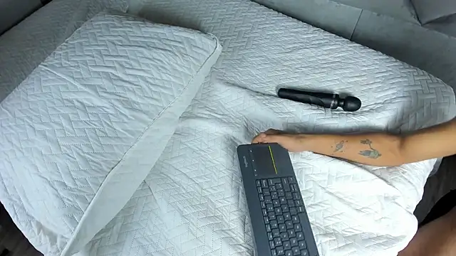 yayi derek online show from 25, 2, 2025