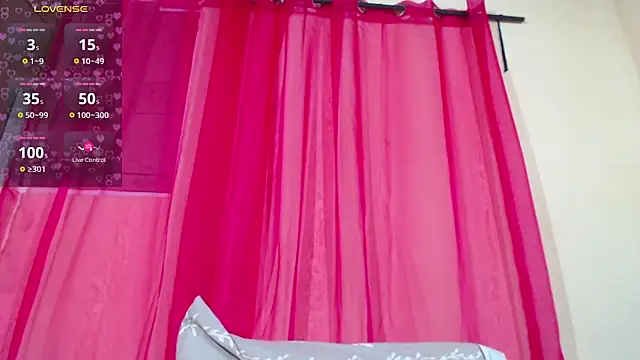 RominaFiore  online show from 19, 1, 2025