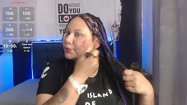 Alisteresa  online show from 26, 12, 2024