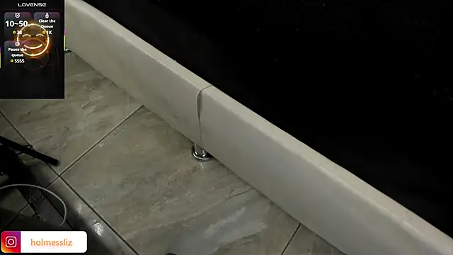 LIZ HOLMES online show from 8, 2, 2025