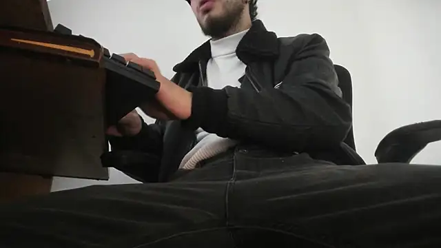 s sven03 online show from 17, 10, 2025