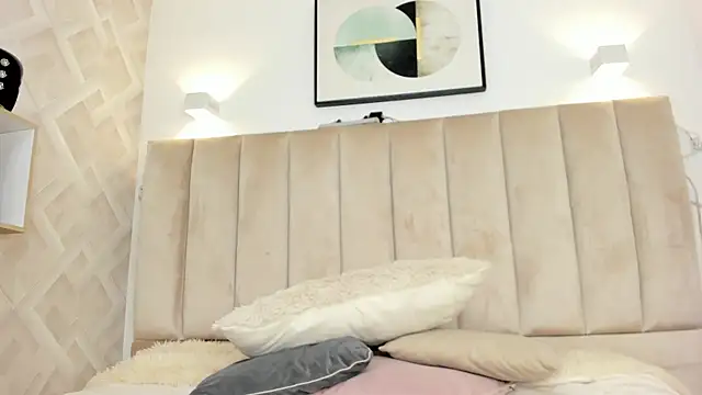 Anniie Queen online show from 5, 3, 2026