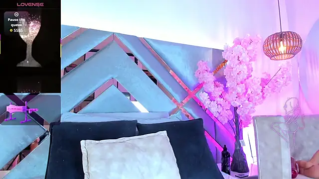 LiaaGenner online show from 31, 10, 2025