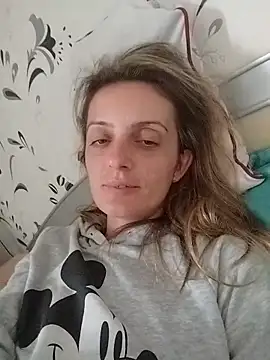 SophyGirl online show from 30, 9, 2025