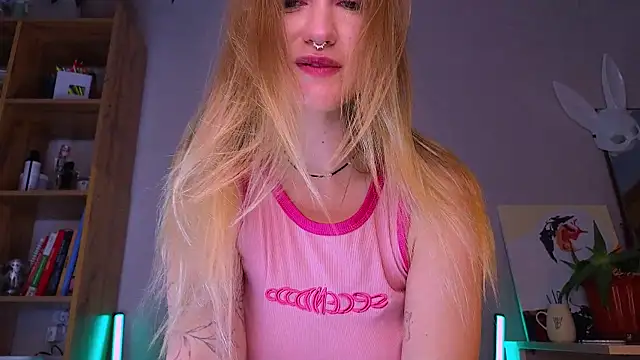 Snapshot of Amelia_naughtyGirl chatting on 18, 12, 2024 Amelia naughtyGirl online show from 18, 12, 2024