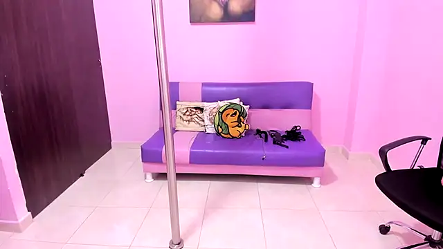 mature dirty squirt online show from 24, 9, 2025