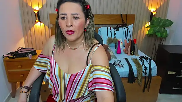 luciana ballesteros  online show from 11, 9, 2025