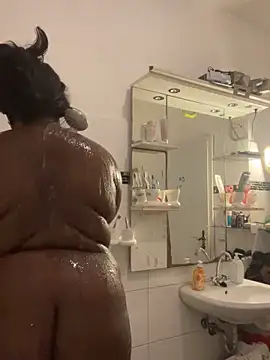 MGGYlund online show from 5, 3, 2025