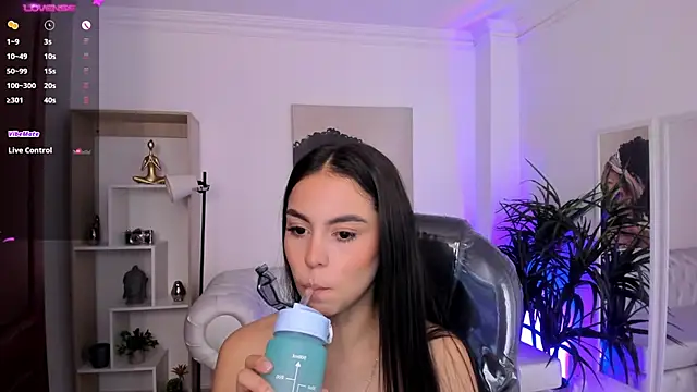 Aleejaa   online show from 18, 1, 2025