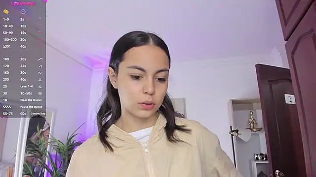 Aleejaa   online show from 13, 2, 2025