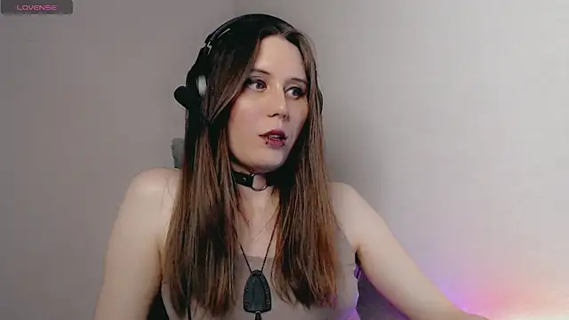 tracy cooper online show from 28, 1, 2025