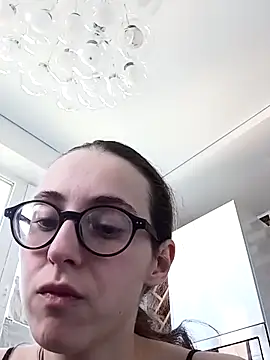 Snapshot of MartiniiSelenna chatting on 19, 2, 2025 MartiniiSelenna online show from 19, 2, 2025