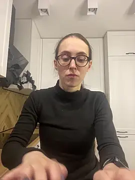 MartiniiSelenna online show from 1, 11, 2025