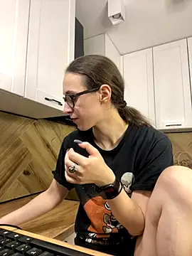 MartiniiSelenna online show from 11, 11, 2025