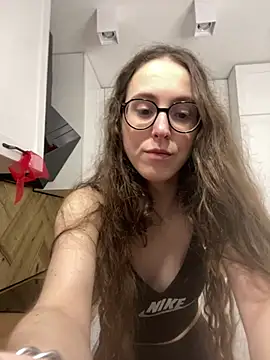 Snapshot of MartiniiSelenna chatting on 15, 2, 2026 MartiniiSelenna online show from 15, 2, 2026