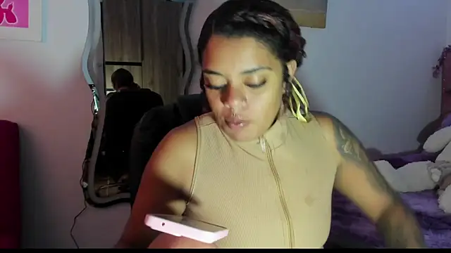 ladyrd1 online show from 13, 9, 2025