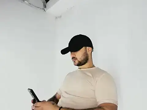 Sebas-hott online show from 8, 11, 2025