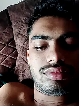 aditya2004  online show from 10, 12, 2024