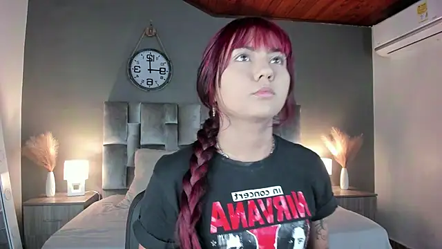 alaia-rogers online show from 19, 2, 2025