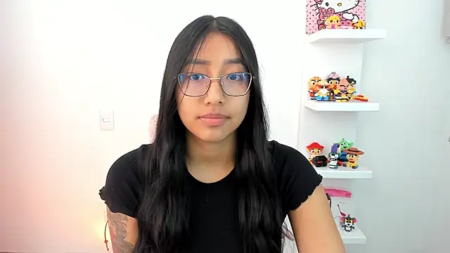 Snapshot of isa_bellaa0 chatting on 11, 9, 2025 isa bellaa0 online show from 11, 9, 2025