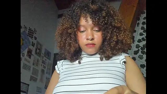 Ada gales  online show from 6, 2, 2025