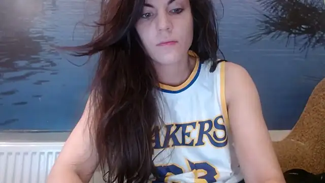 Snapshot of AliceTailor chatting on 11, 10, 2025 AliceTailor online show from 11, 10, 2025