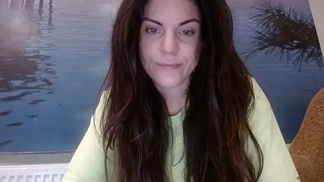 Snapshot of AliceTailor chatting on 20, 10, 2025 AliceTailor online show from 20, 10, 2025