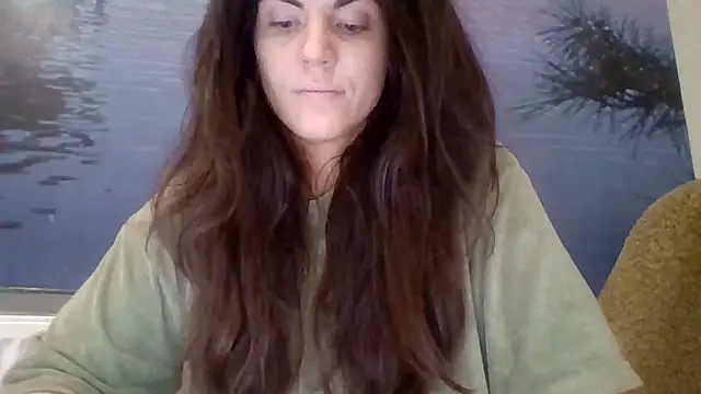 Snapshot of AliceTailor chatting on 3, 11, 2025 AliceTailor online show from 3, 11, 2025