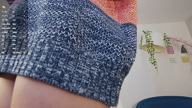 Snapshot of Bella-Franco chatting on 11, 3, 2025 Bella-Franco online show from 11, 3, 2025