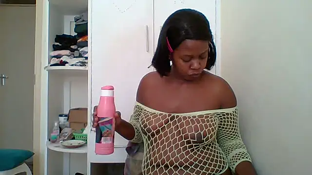 Snapshot of Cookie__dough chatting on 18, 1, 2026 Cookie dough online show from 18, 1, 2026