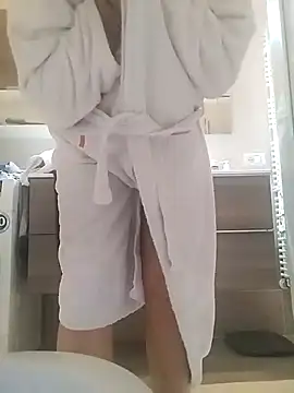 Snapshot of MATTIS11 chatting on 11, 3, 2025 MATTIS11 online show from 11, 3, 2025