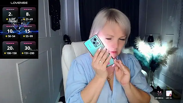 Snapshot of Juarnea chatting on 28, 4, 2026 Juarnea online show from 28, 4, 2026
