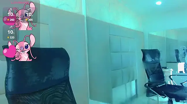 KayleighDreams  online show from 20, 2, 2025