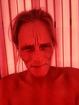 Snapshot of vixendoll87 chatting on 20, 2, 2025 vixendoll87 online show from 20, 2, 2025