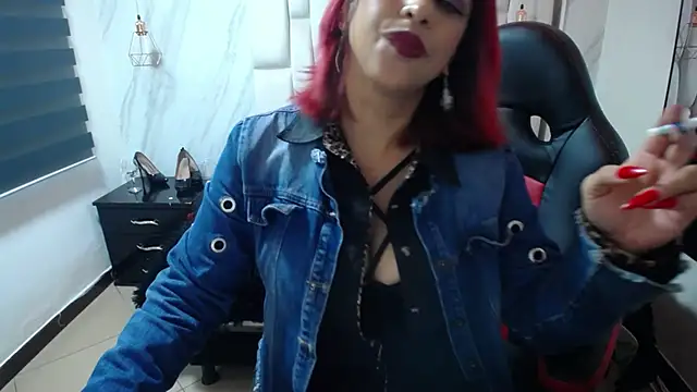 Anabella Thompson online show from 21, 3, 2025