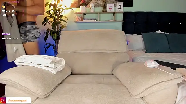 Neganhot  online show from 7, 2, 2026