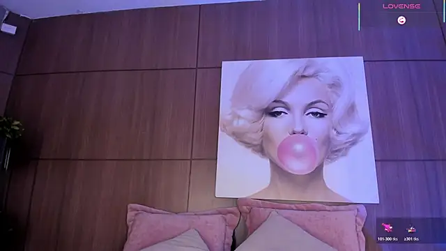 AgattaDuque online show from 14, 4, 2026