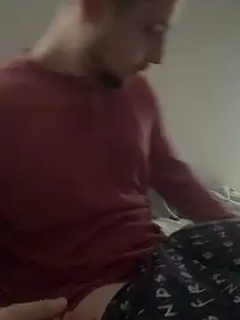 justinj27 online show from 8, 2, 2025