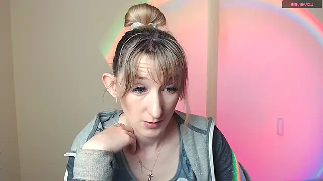 Snapshot of AmandaSell chatting on 22, 5, 2026 AmandaSell online show from 22, 5, 2026