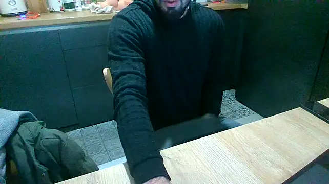 Snapshot of giorgakaci69 chatting on 31, 12, 2024 giorgakaci69 online show from 31, 12, 2024