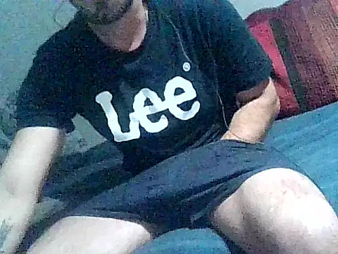 Snapshot of giorgakaci69 chatting on 8, 10, 2025 giorgakaci69 online show from 8, 10, 2025