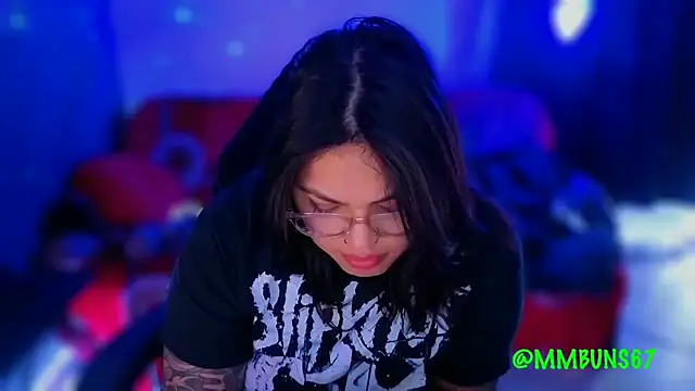 miacanela xo online show from 26, 10, 2025