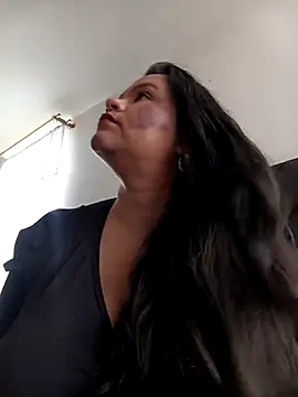 Snapshot of Julieta-tits chatting on 16, 7, 2026 Julieta-tits online show from 16, 7, 2026