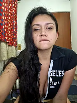 Snapshot of lombarlana-89 chatting on 20, 2, 2025 lombarlana-89 online show from 20, 2, 2025