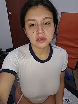 Snapshot of lombarlana-89 chatting on 16, 12, 2025 lombarlana-89 online show from 16, 12, 2025